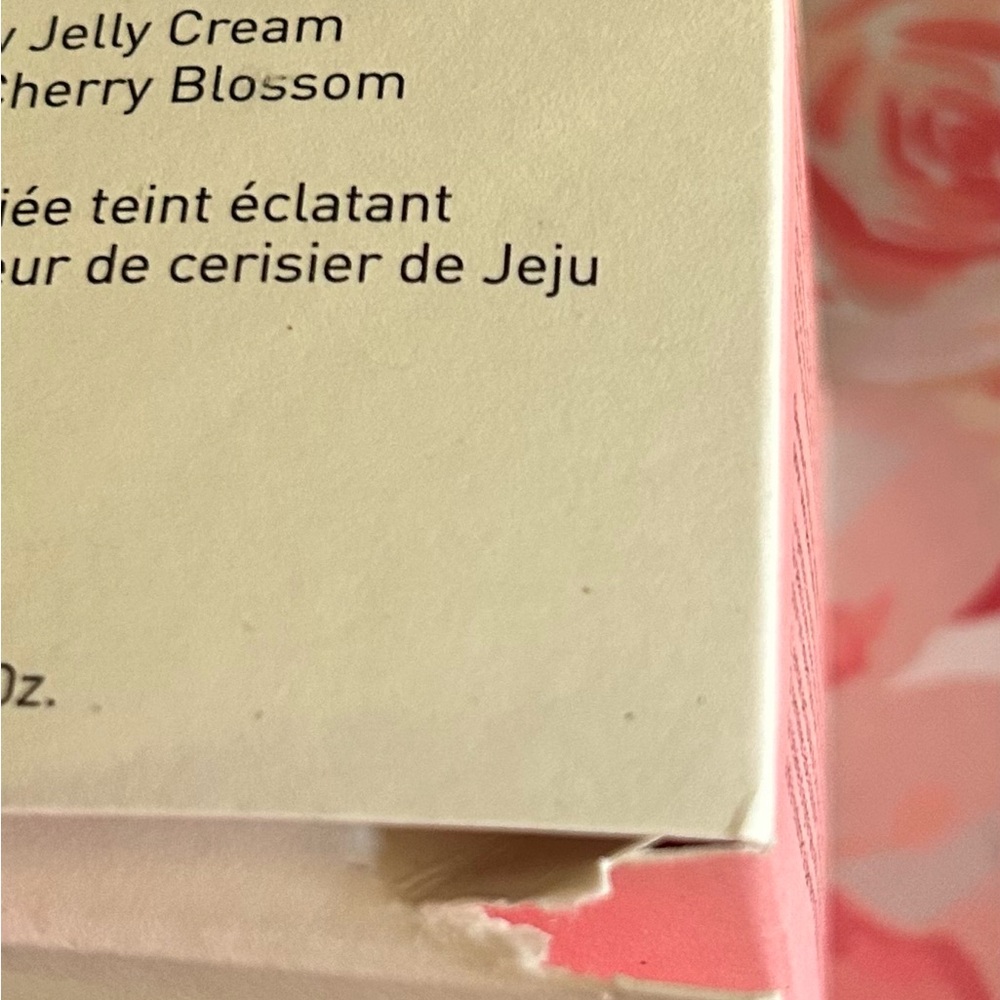 Innisfree Dewy Glow Jelly Cream - Picture 3 of 7